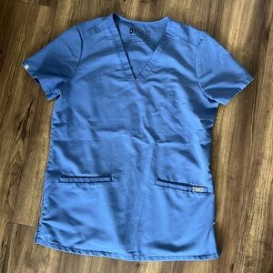 FIGS Casma Three-Pocket Scrub Top in Blue Size Extra Small